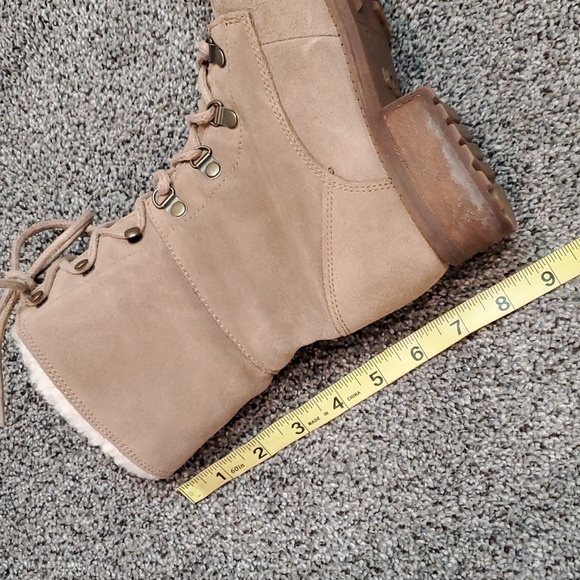 Ugg Australia Women Gradin  Ankle Suede Lace-up Sheepskin Boots shoes sz 6 - Picture 12 of 15